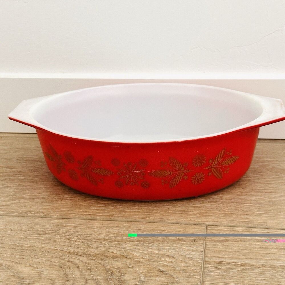 VTG Pyrex Golden Red Poinsettia LID 2.5 Qt Oval Casserole 045 Christmas Promo - Picture 9 of 16